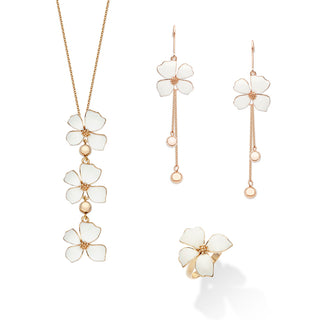 Fleur Blanche necklace