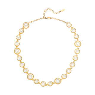Statement Pearl necklace